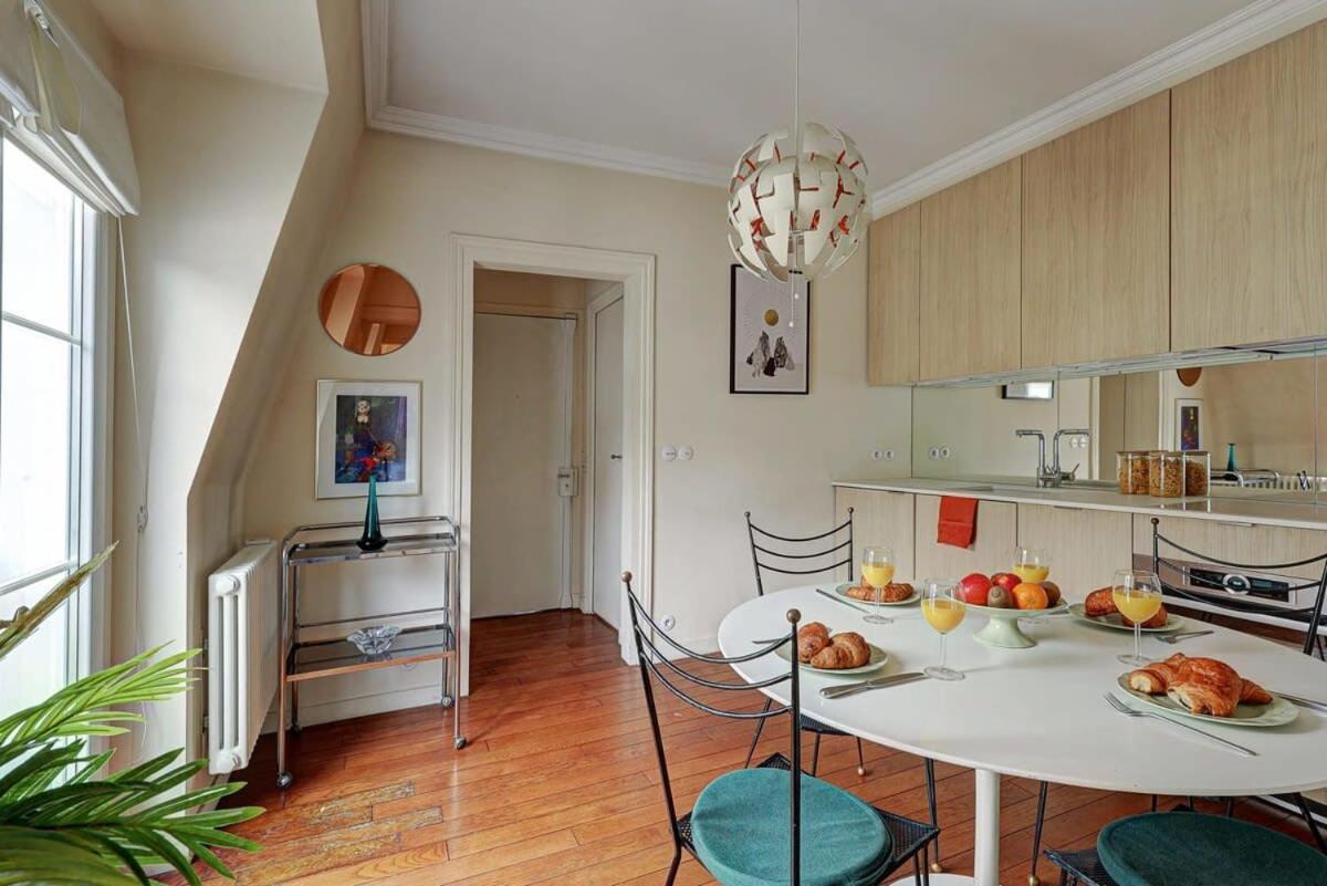 St Germain & Odeon - Cityapartmentstay Parijs Buitenkant foto